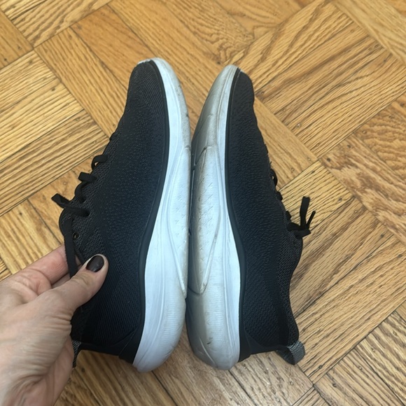 Hoka Hupana Flow Running Shoes. - Picture 4 of 6